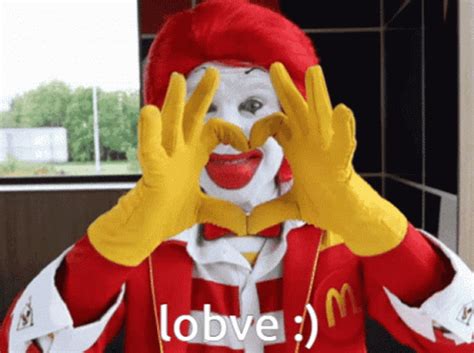 ronald mcdonald disapproves gif|Ronald Mc Donald GIFs .
